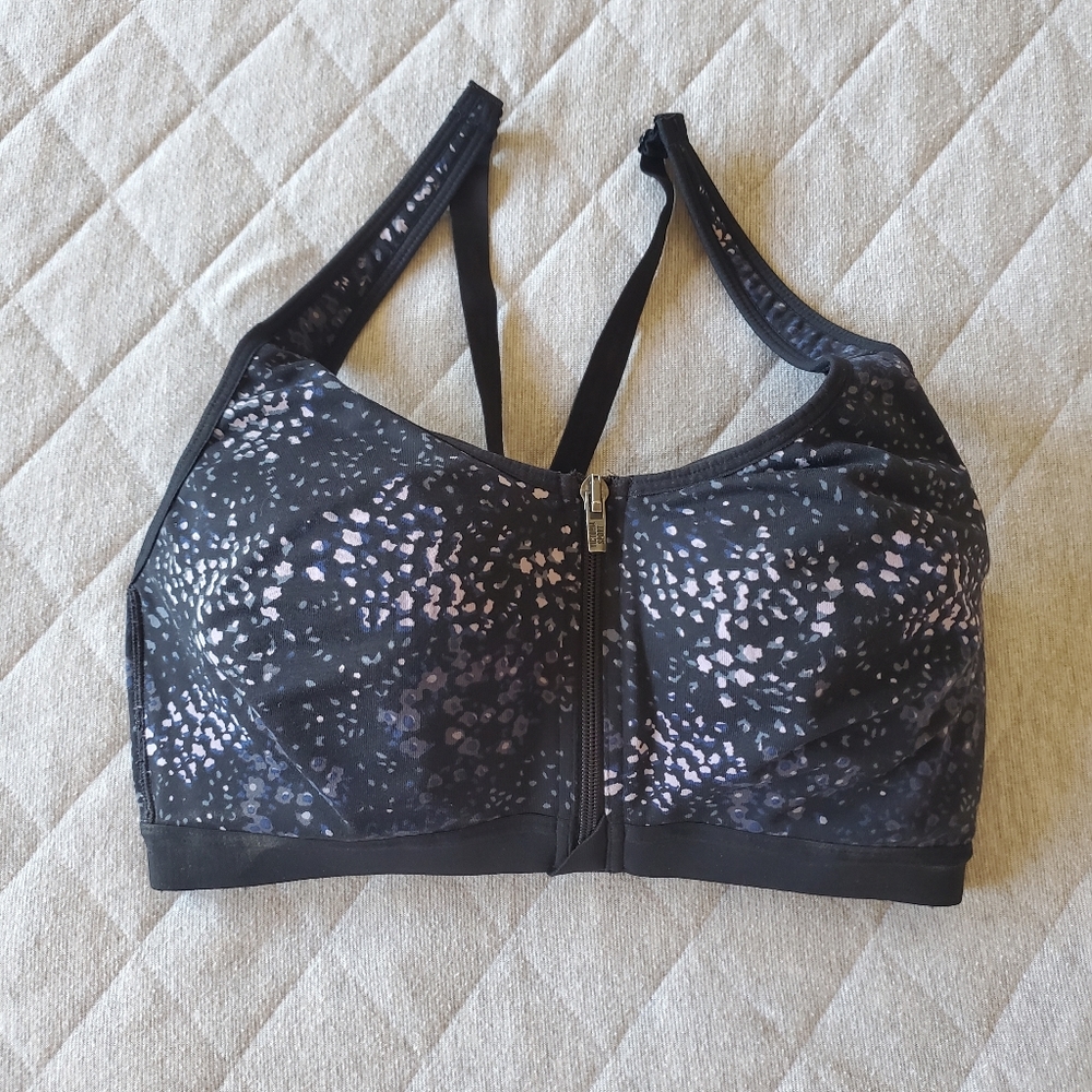 Victoria's Secret‎ Sports Bra
34D